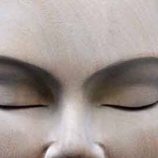 Этапы вырезания женских глаз и лица