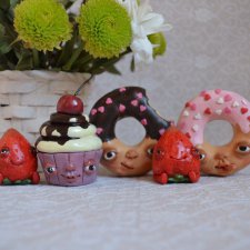 Аппетитные пончики из ливингдолла