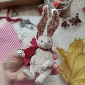 Кролик, автор Мария Овчинникова