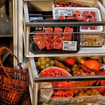 Продукты в холодильнике