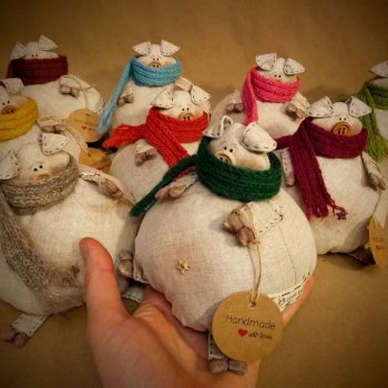 Свинка из льна своими руками