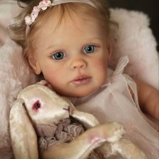 Charli скульптор Sigrid Bock, автор прототипа Анна Арутюнян