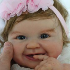 Juliana скульптора Ping Lau, автор прототипа La Nurserie de Marie