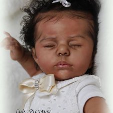 Luise скульптора Karola Wegerich, автор прототипа Sueli Gonzalez Cottone