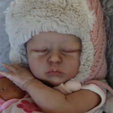 Jasmine скульптора Wendy Dickison, автор прототипа Marie Metayer