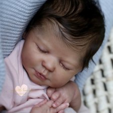 Valentina скульптора Elisa Marx, автор прототипа Jacqueline Kramer