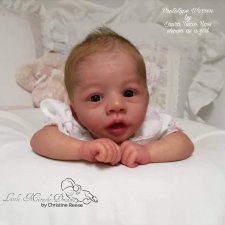 Warren скульптора Laura Tuzio Ross, автор прототипа Christine Reese