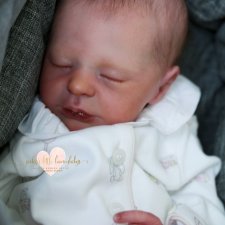 Realborn Aspen asleep by Bountiful Baby, автор прототипа Jacqueline Kramer
