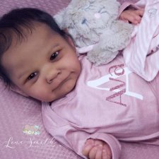 Ava скульптора Cassie Ann Brace, автор прототипа Lena Smith