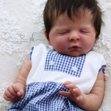 Lusia скульптора Olga Auer, автор прототипа Jacqueline Kramer