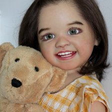 Shanthi скульптора Ping Lau, автор прототипа Katrin McKnight