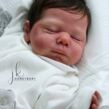 Marley скульптора Cassie Ann, автор прототипа Jacqueline Kramer