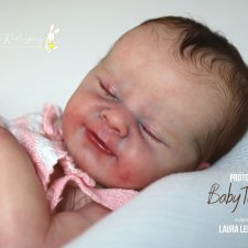 Twyla скульптора Laura Lee Eagles, автор прототипа Alicia Rodriguez