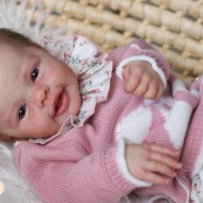 Blossom скульптора Andrea Arcello, автор прототипа Tiffany Acosta