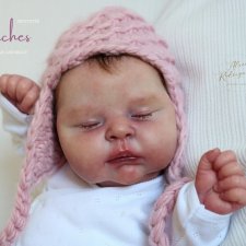 Peaches скульптора Cassie Brace, автор прототипа Alicia Rodriguez