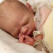 Lou скульптора Severine Piret, автор прототипа Beatriz Clemente