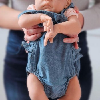 Adelaide от скульптора Samantha L. Gregory