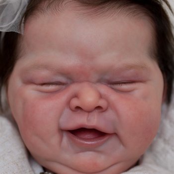 Ciccia скульптора Vincenzina Care, автор прототипа Silvia Ezquerra