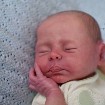 Christopher скульптора Nikki Johnston, прототип от мастера Precious Paz