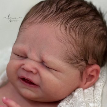 Fable by Jennifer Costello-DelCegno, автор прототипа Barbara Gonzalez