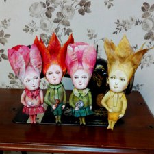 Куколки-цветы, автор этих оригинальных созданий Ирина Николаева