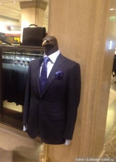 18 манекенов, благодаря которым поход в магазин может стать весёлым и немного пугающим