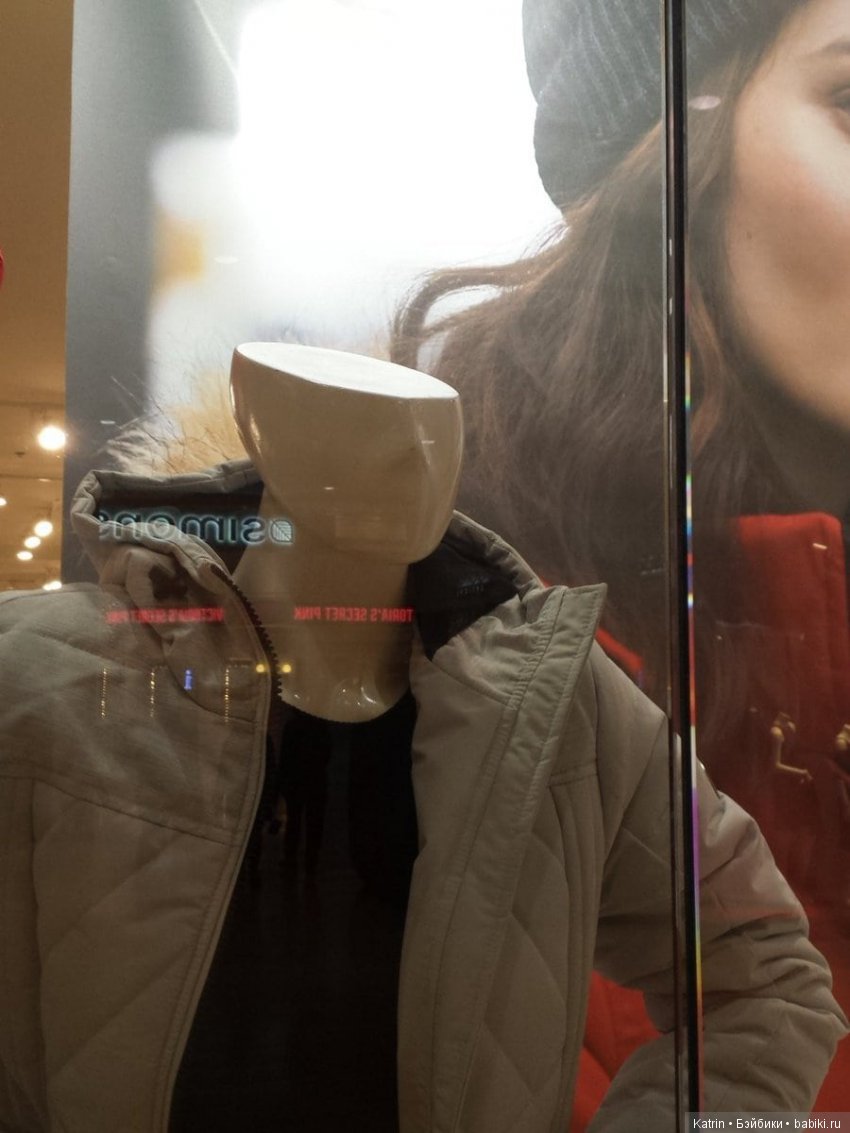 18 манекенов, благодаря которым поход в магазин может стать весёлым и немного пугающим (фото 5)