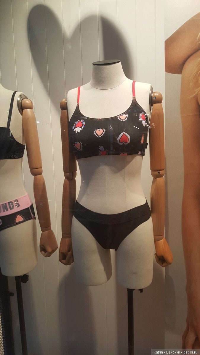 18 манекенов, благодаря которым поход в магазин может стать весёлым и немного пугающим (фото 8)