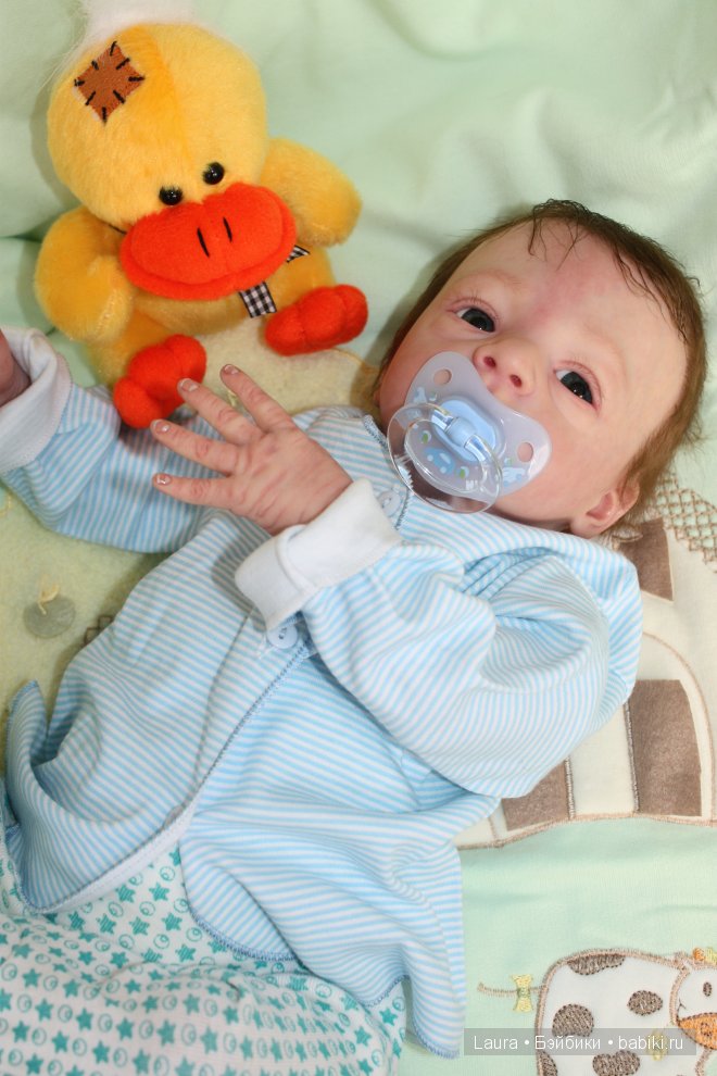 Маленький малыш реборн Ромочка