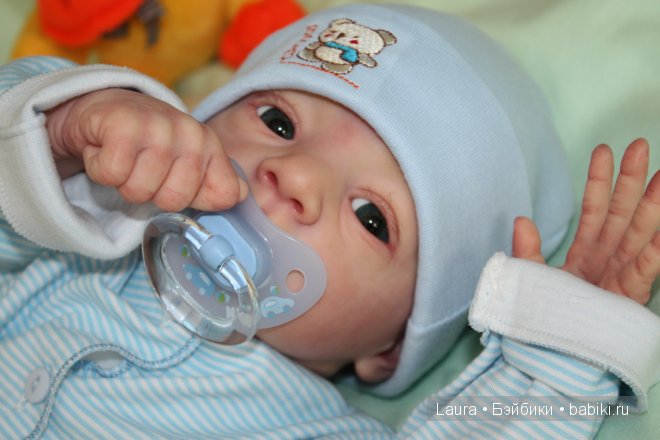 Маленький малыш реборн Ромочка