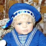 Платьице нарядное, в полоску воротник!