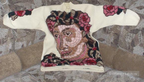 Чтоб свитер не лежал без дела, мы смело пустим его в дело