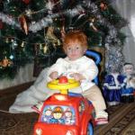 Папа подарил автомобиль