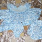 Рисует узоры мороз на оконном стекле!