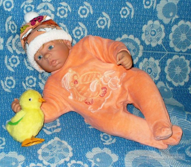 Мужчину шляпа украшает, а нас пока что лишь чепец