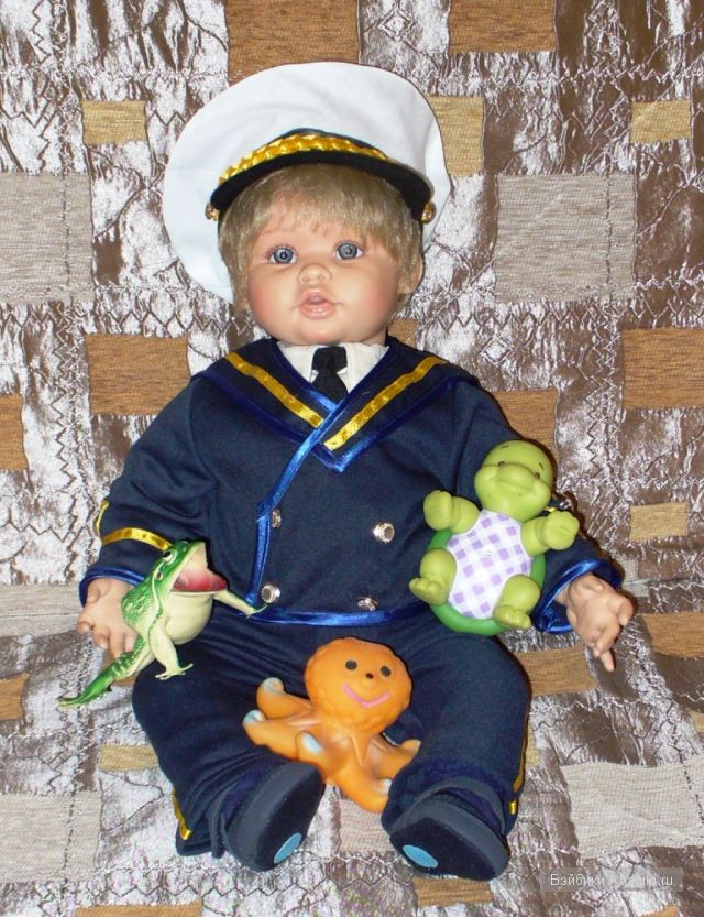 Моряк вразвалочку сошел на берег