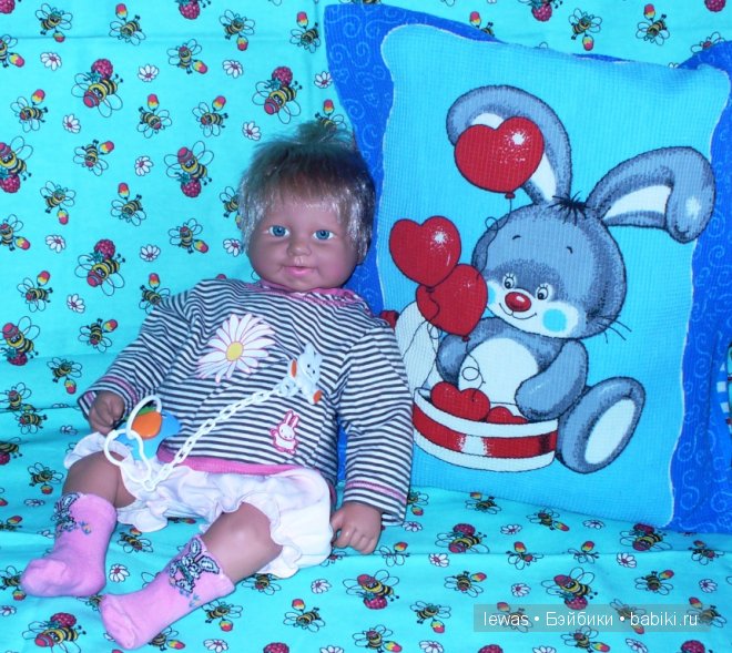 Мы без дела не сидим, сарафанчик к лету мастерим