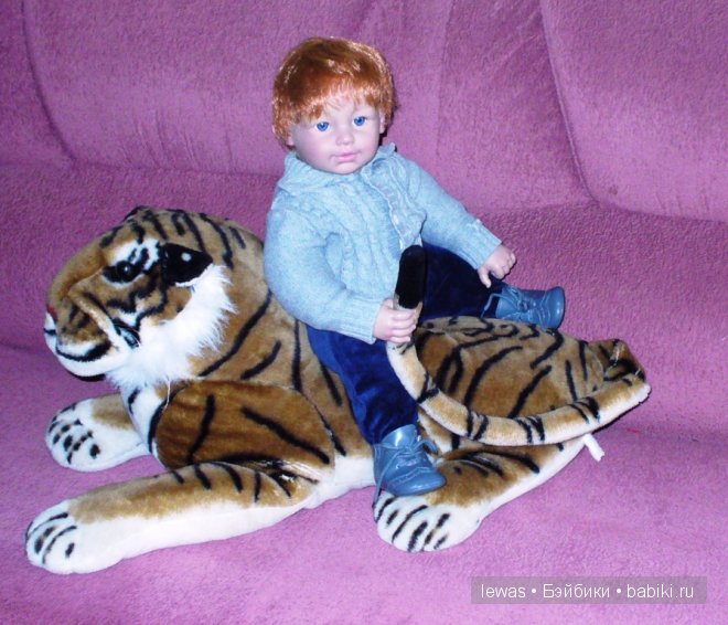 Сшили шапку из песца! Одежда для кукол (фото 6)