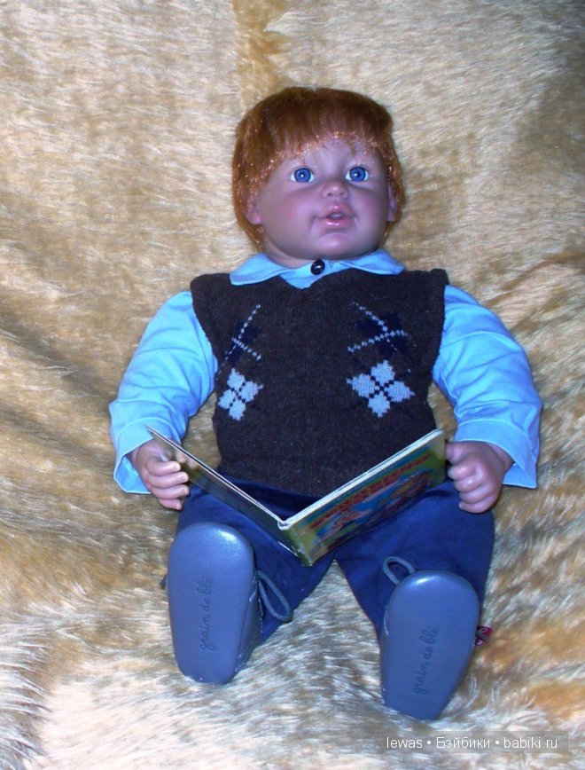 Мы носочки разрезаем, и жилетку получаем (фото 5)