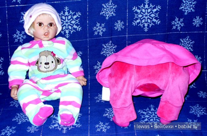 Если мама на работе, то дети занятие сами находят