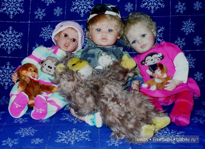 Если мама на работе, то дети занятие сами находят