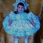 Для любимой дочки Инны мама ночью платье сшила!