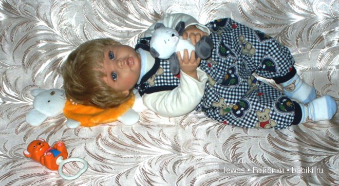 Вовсе я не медвежонок! Любопытный Я ребенок! Куклы Paola Reina у нас дома | Бэйбики Вовсе я не медвежонок! Любопытный Я ребенок! Куклы Paola Reina у нас дома (фото 6)