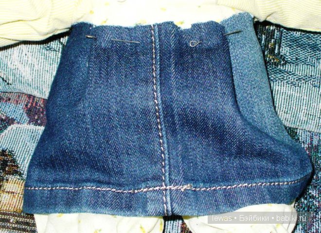Мастер-класс: джинсовые юбочки для кукол