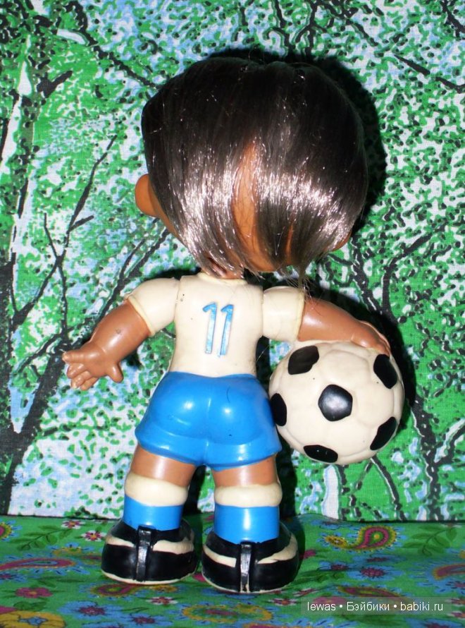 Футбол, футбол! Кричат болельщики: "Гол!" Коллекция игрушек ПВХ (фото 2)