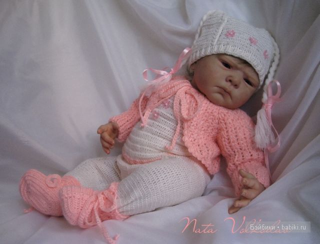 крючком для младенцев