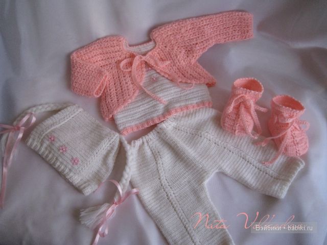 крючком для младенцев