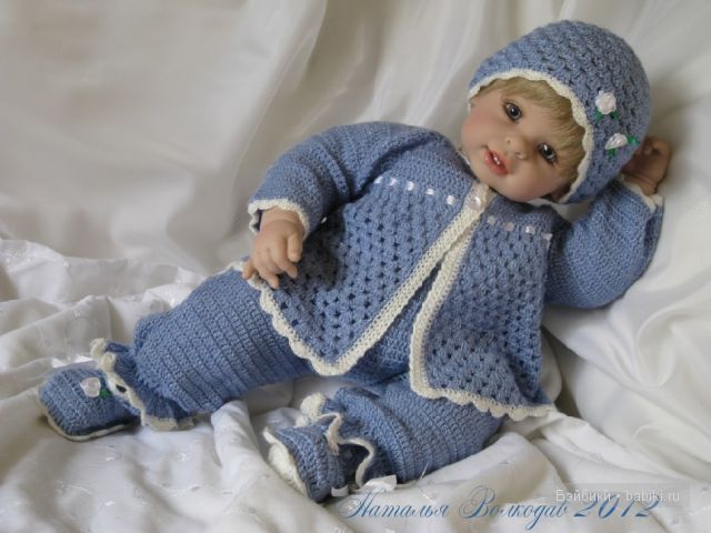 вязаный костюм крючком