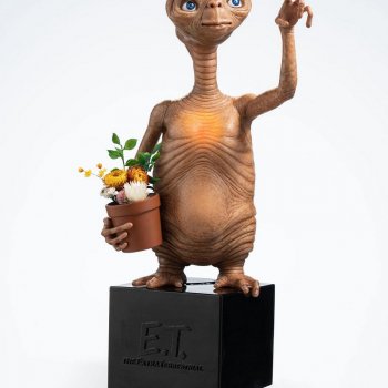 Elite Creature Collectibles - статуя E.T.