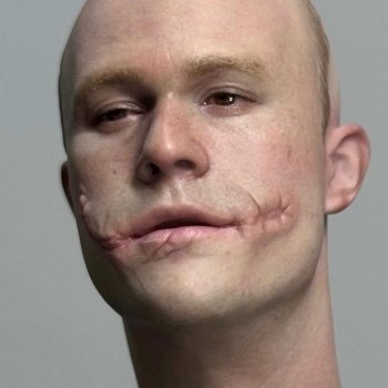 Хит Леджер без мейка Джокера